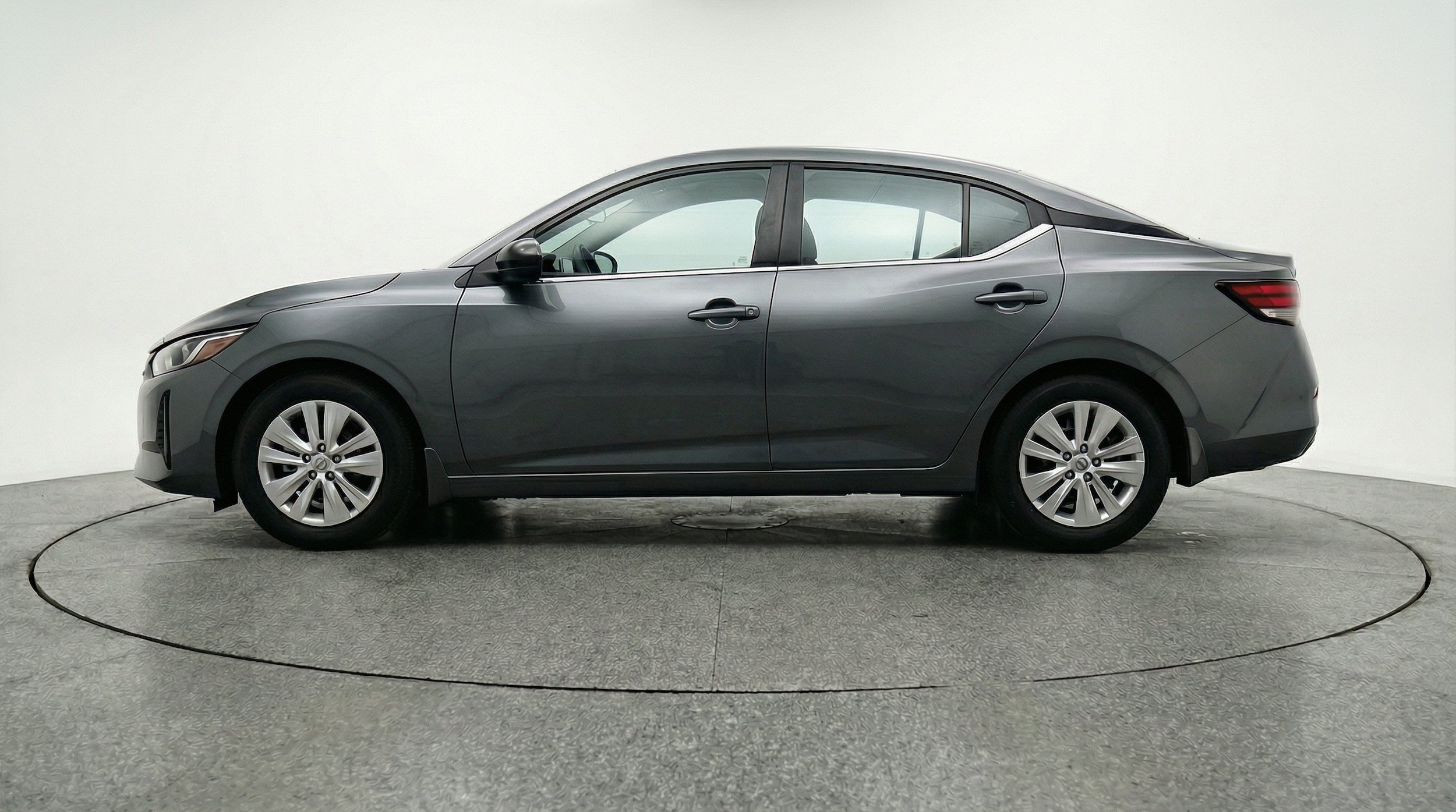 Thumbnail: 2025 Nissan Sentra - 5