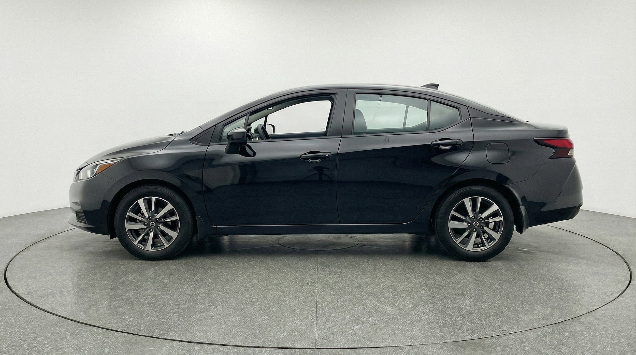 Thumbnail: 2025 Nissan Versa - 5