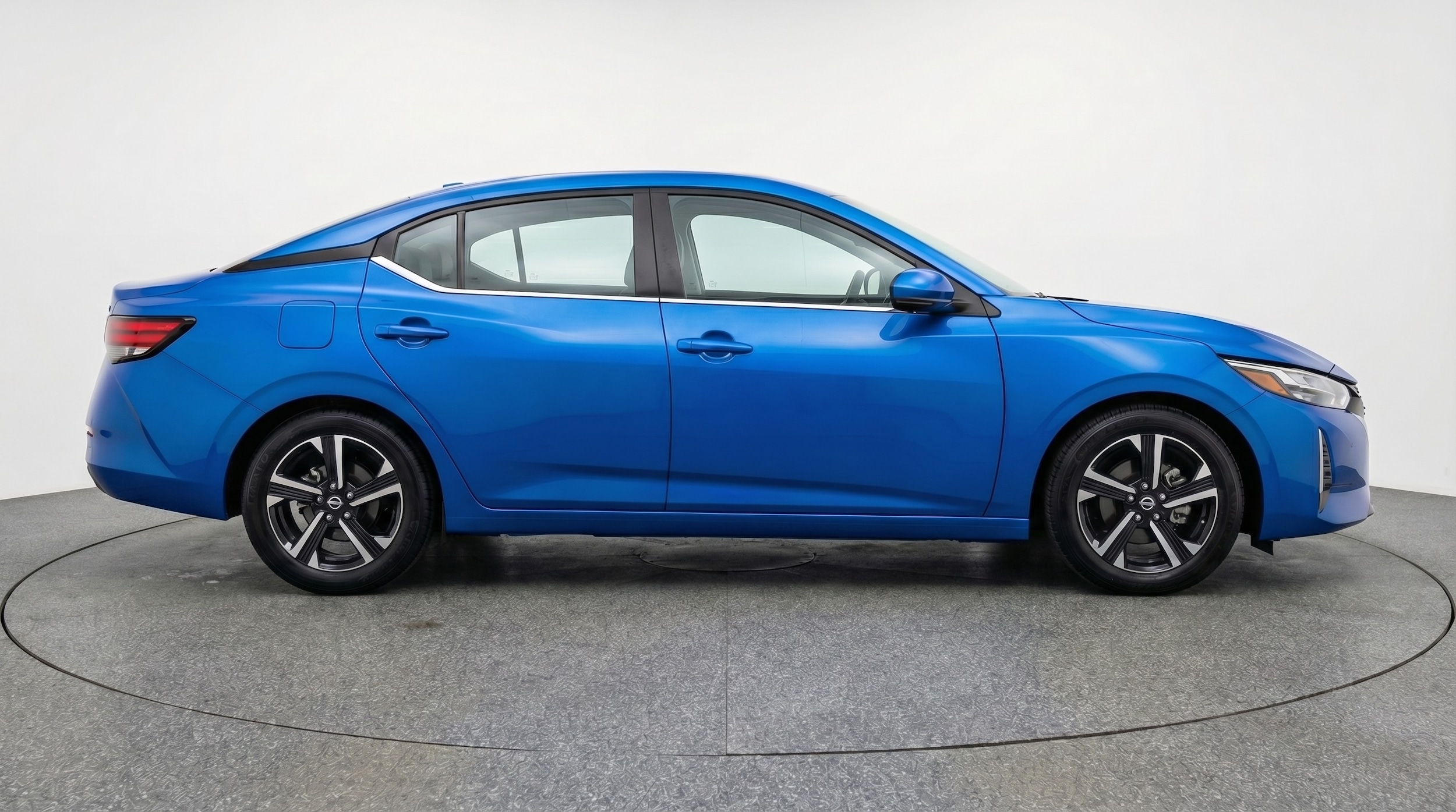 Thumbnail: 2025 Nissan Sentra - 8