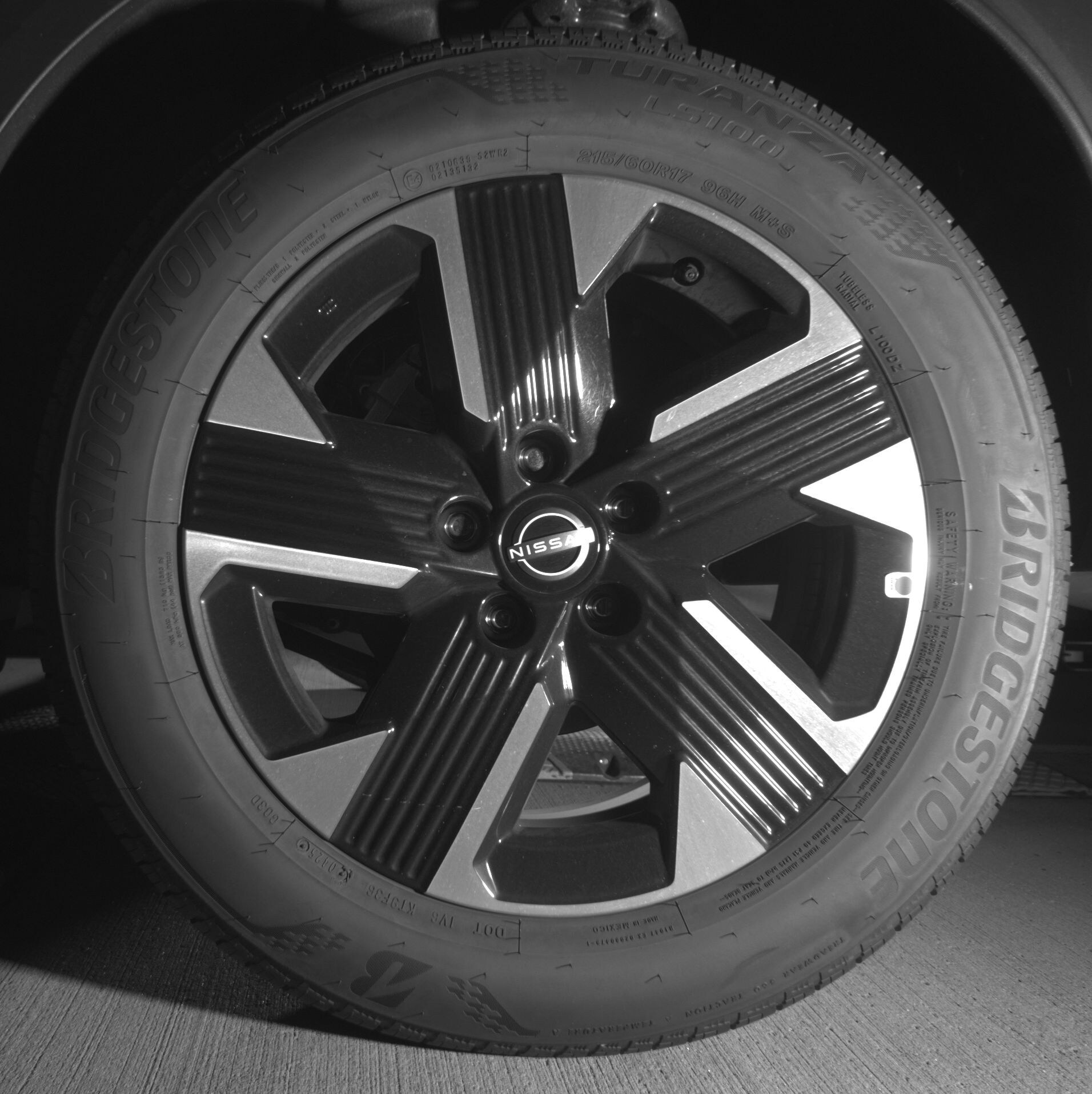 Thumbnail: 2025 Nissan Kicks - 11