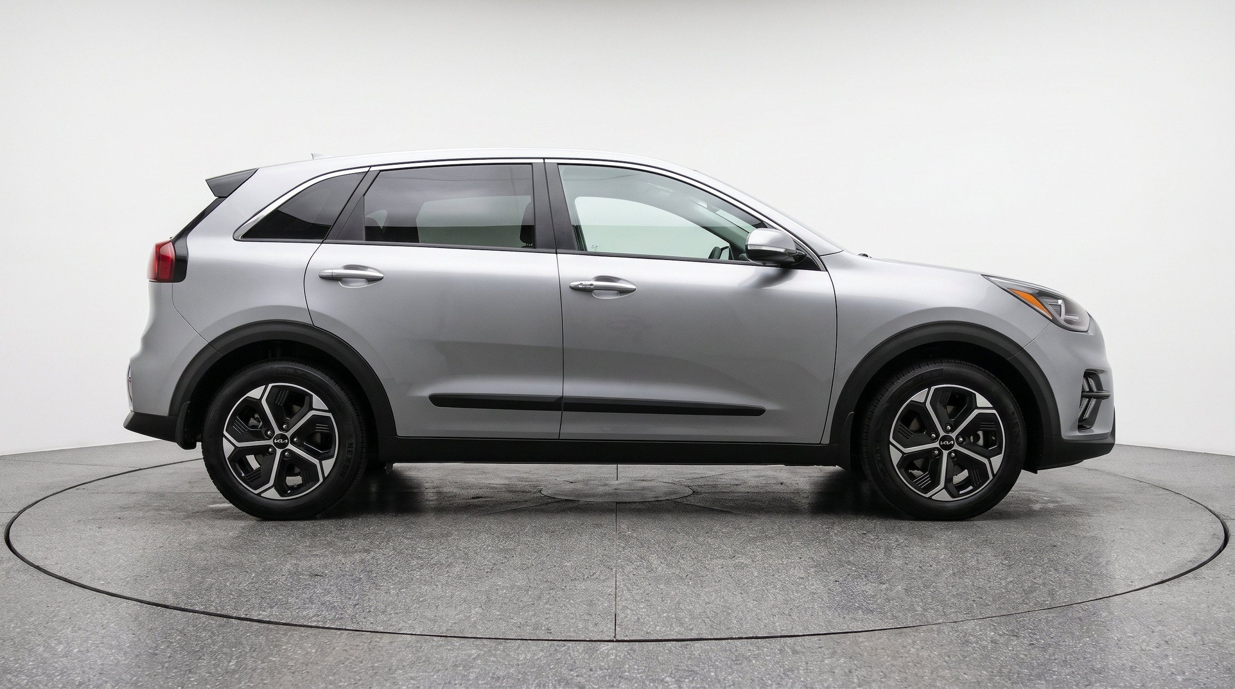 Thumbnail: 2026 Kia Niro - 11