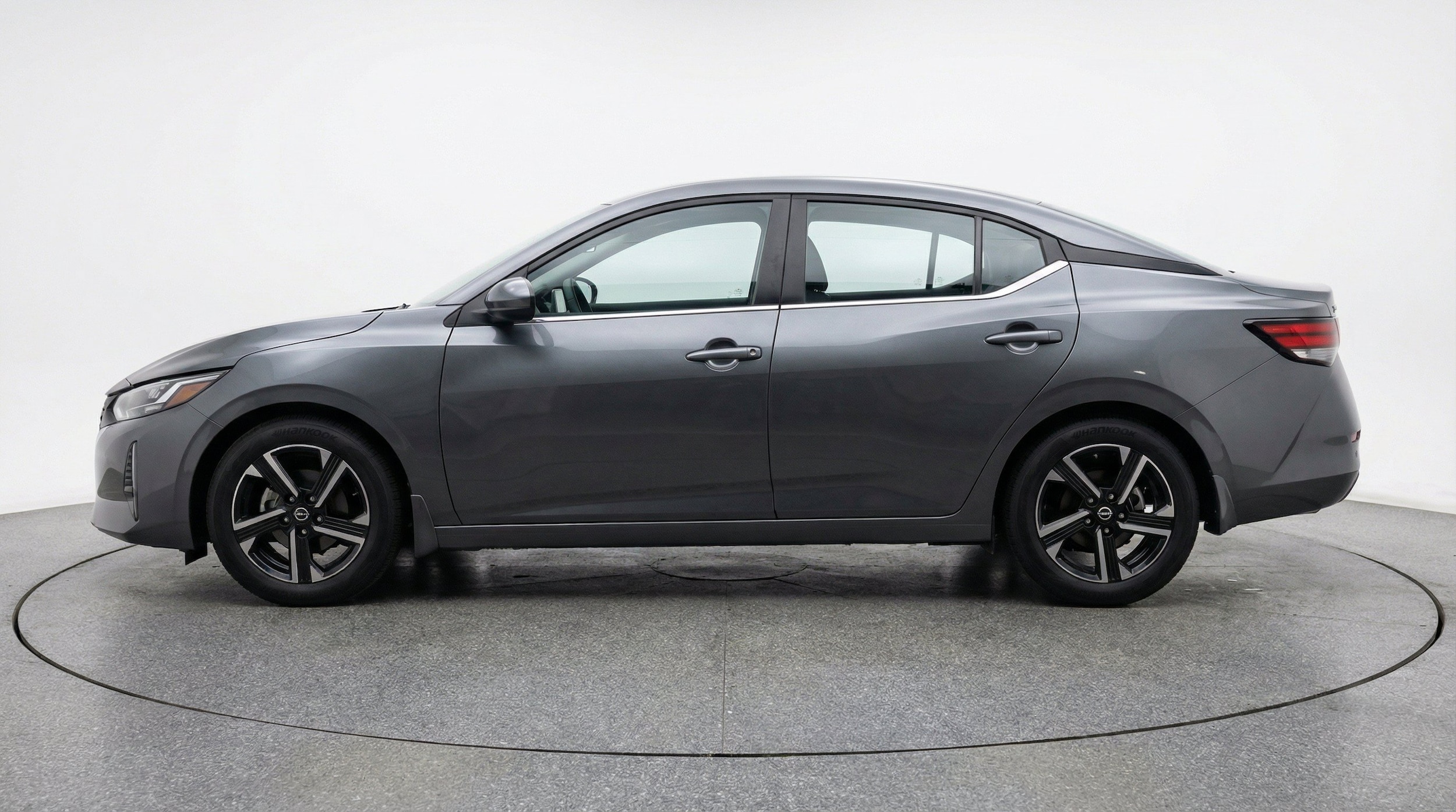 Thumbnail: 2025 Nissan Sentra - 5