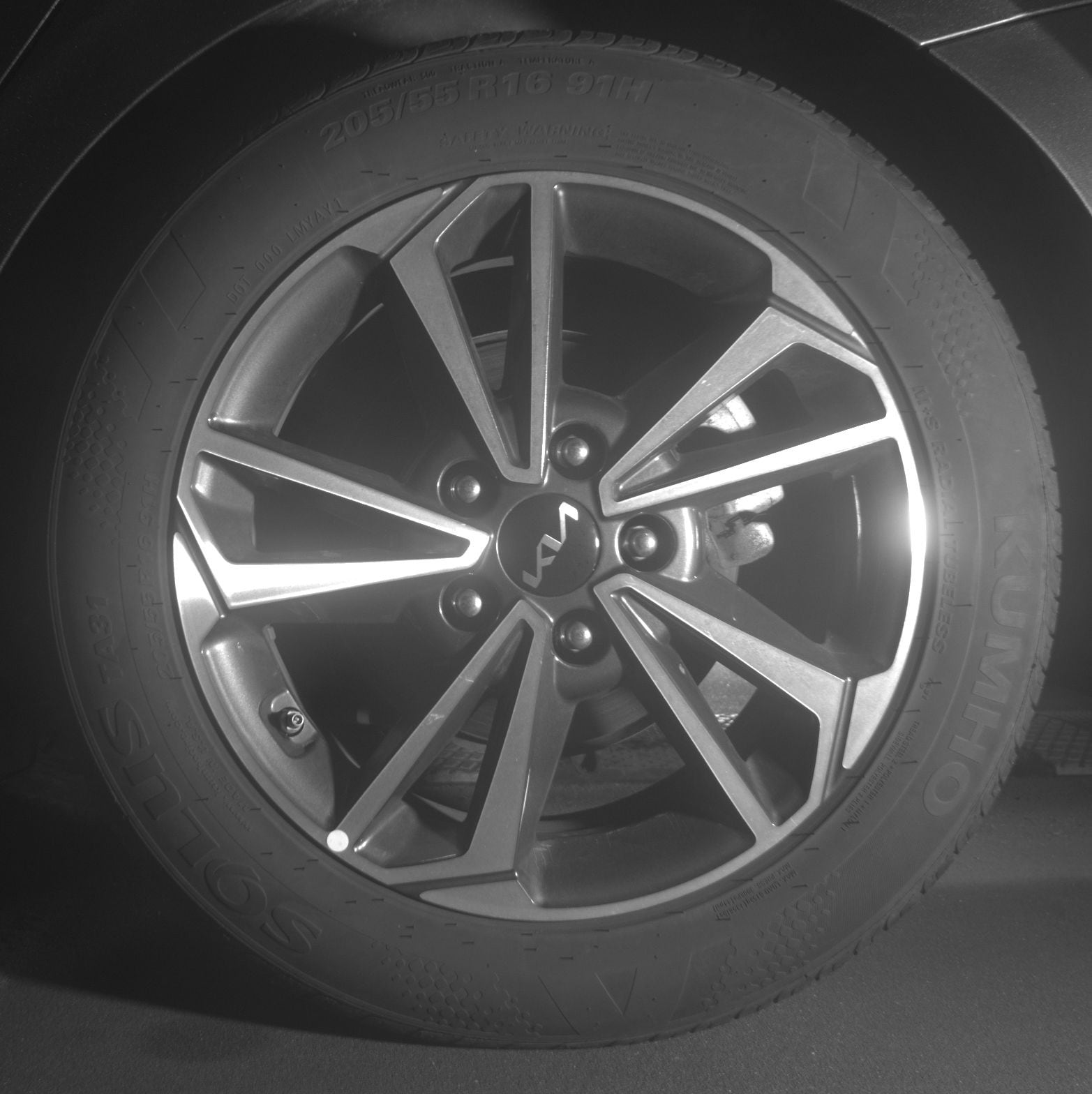 Thumbnail: 2024 Kia Forte - 11