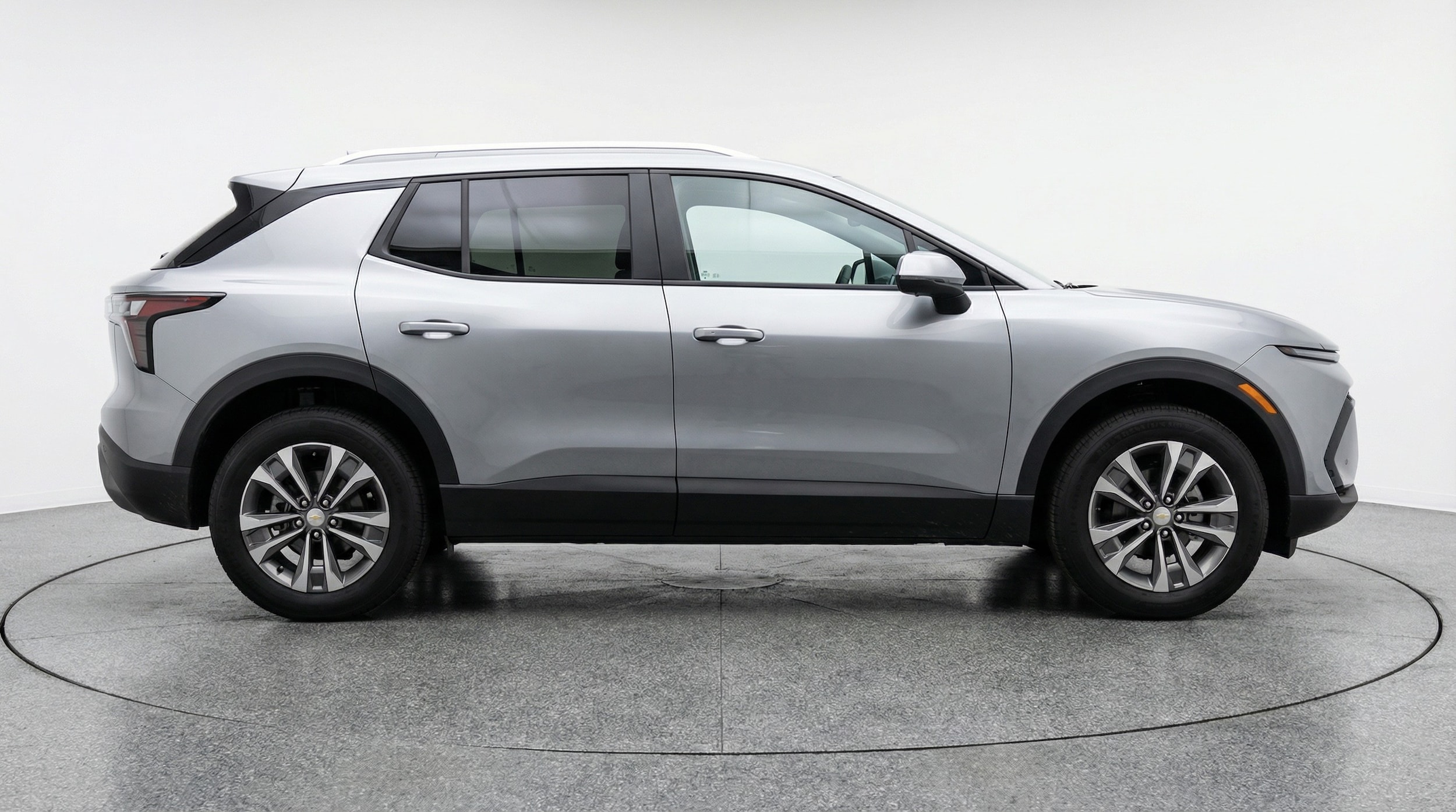 Thumbnail: 2025 Chevrolet Equinox - 8