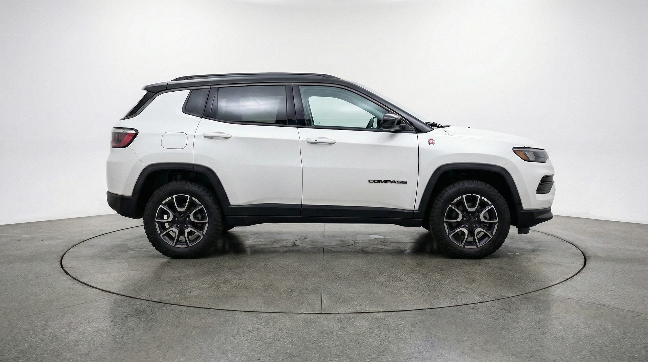 Thumbnail: 2025 Jeep Compass - 8