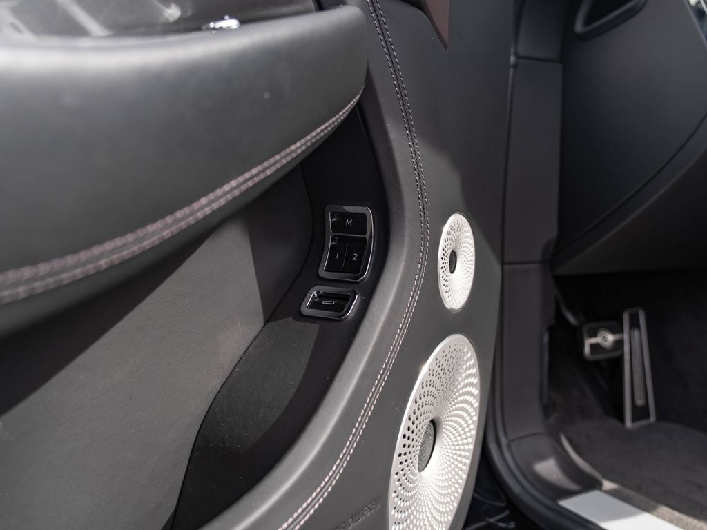 2024 Bentley Continental GTC S - Photo 18