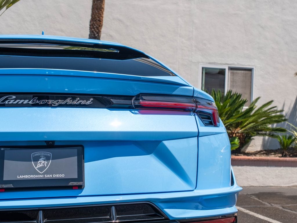 2024 Lamborghini Urus S - Photo 40