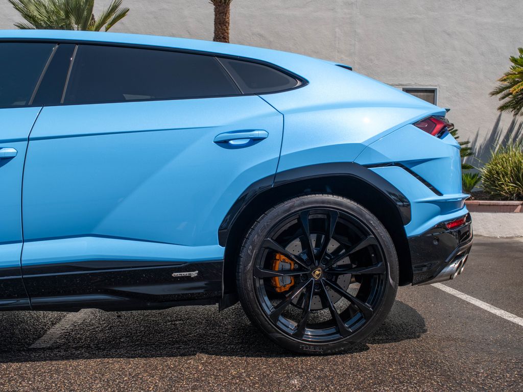 2024 Lamborghini Urus S - Photo 33