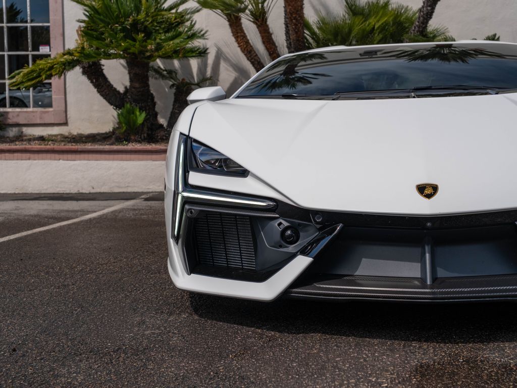 2025 Lamborghini Revuelto Base - Photo 26