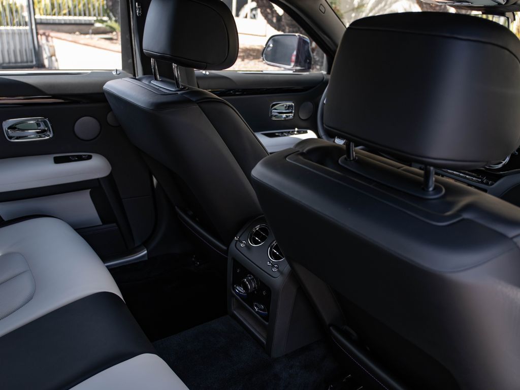 2026 Rolls-Royce Ghost Base - Photo 32