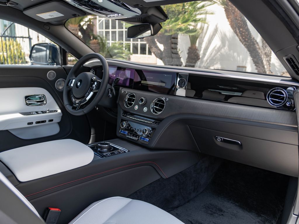 2026 Rolls-Royce Spectre Base - Photo 17
