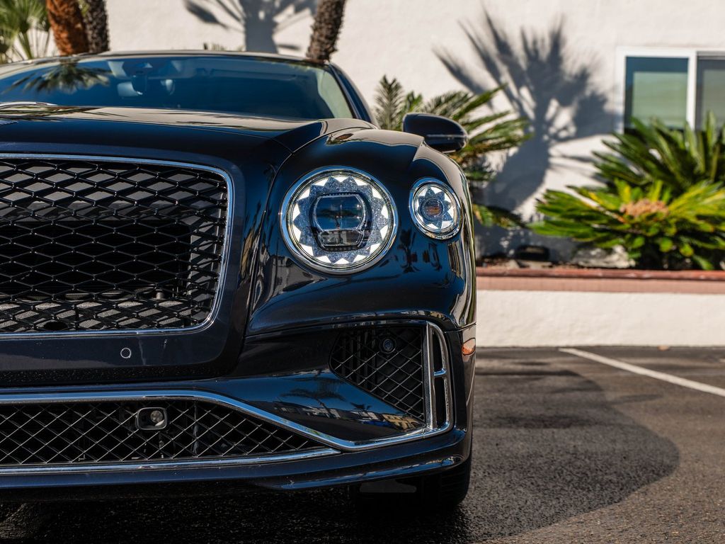 2026 Bentley Flying Spur - Photo 15