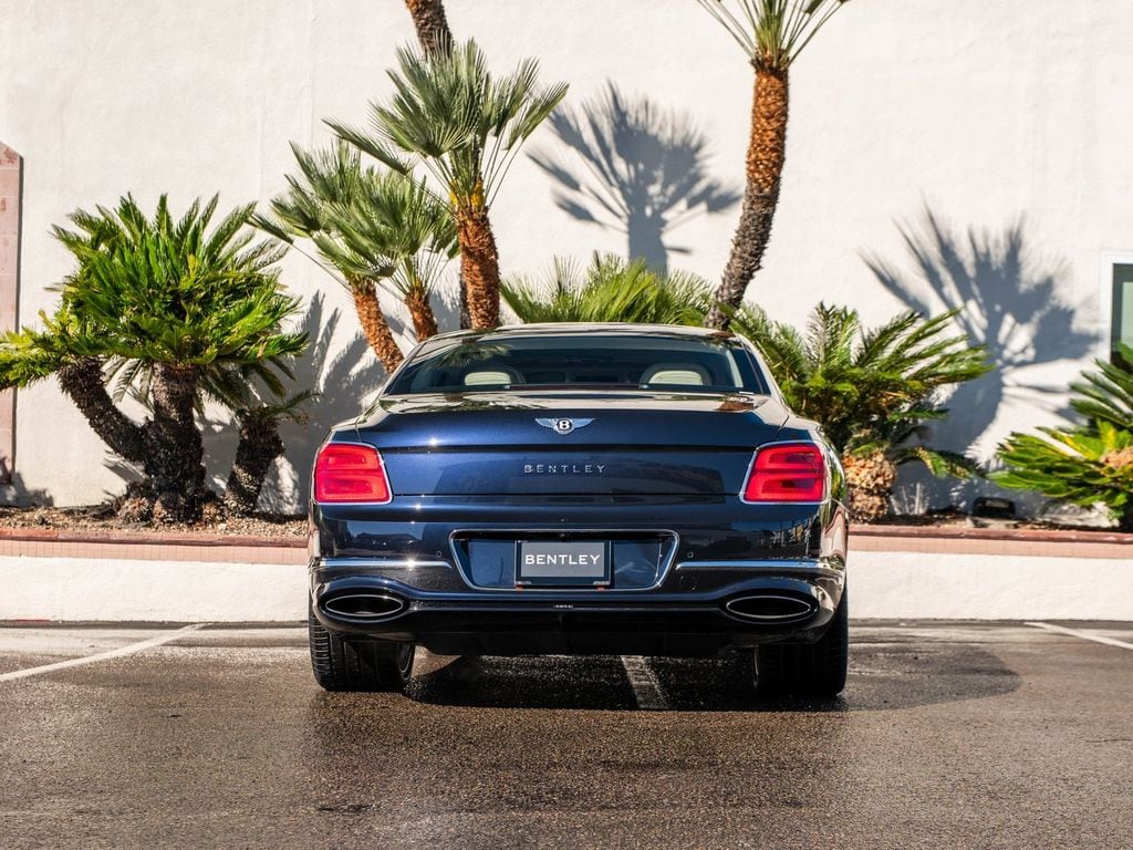 2026 Bentley Flying Spur - Photo 8