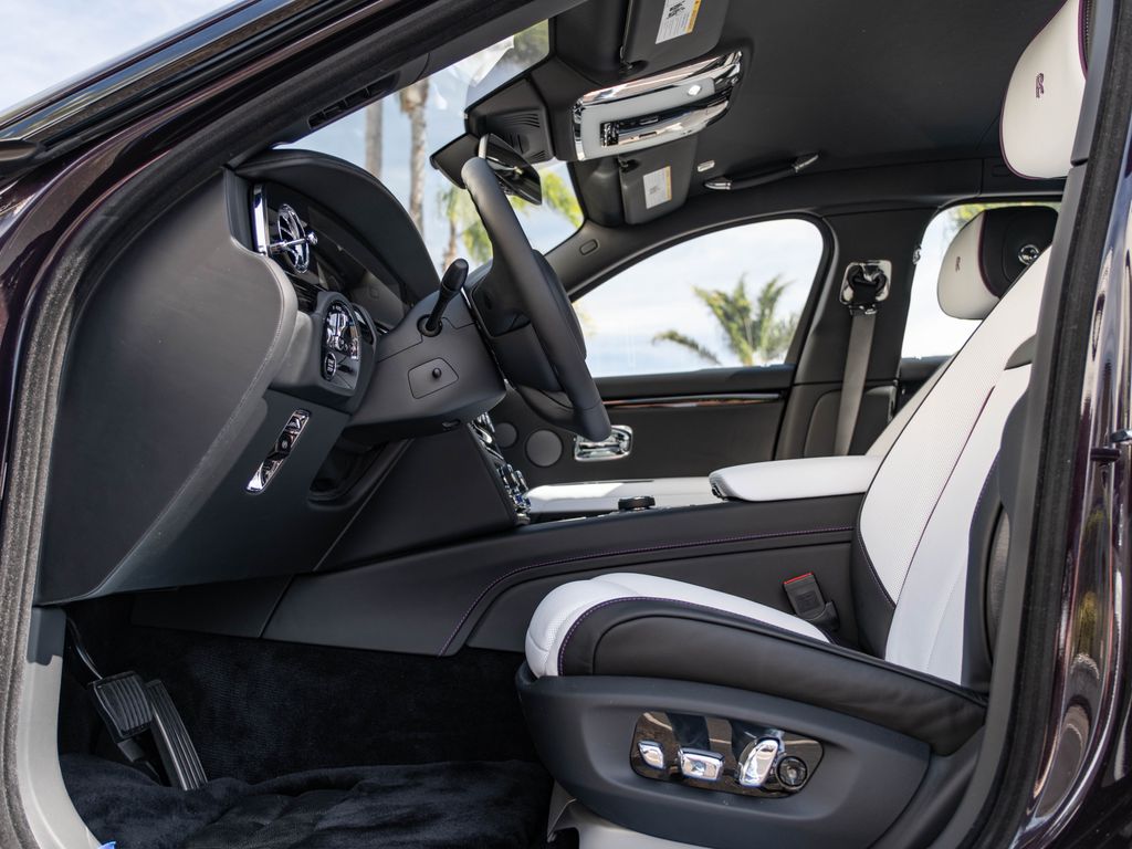 2026 Rolls-Royce Ghost Base - Photo 25