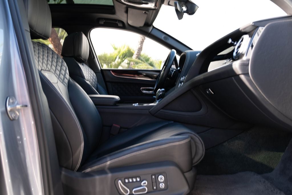2021 Bentley Bentayga Speed - Photo 24