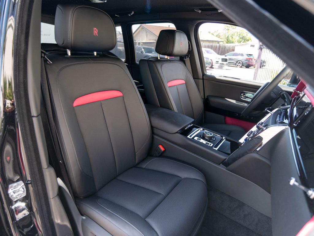2026 Rolls-Royce Cullinan Base - Photo 18