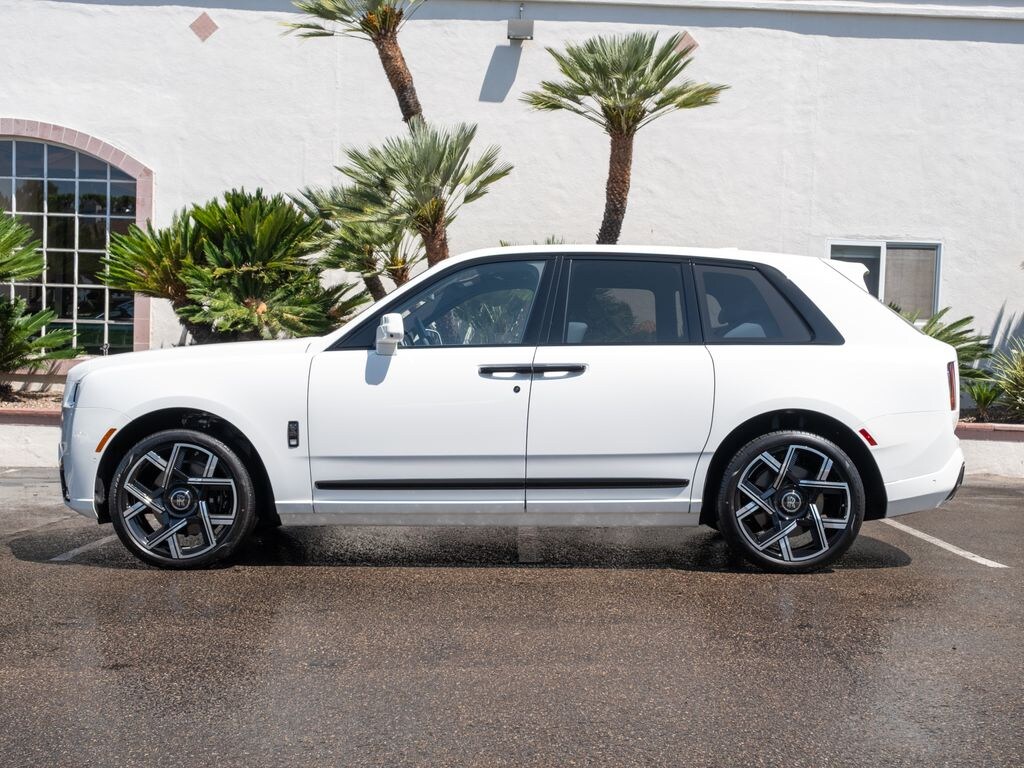 New 2027 Rolls-Royce Black Badge Cullinan SUV