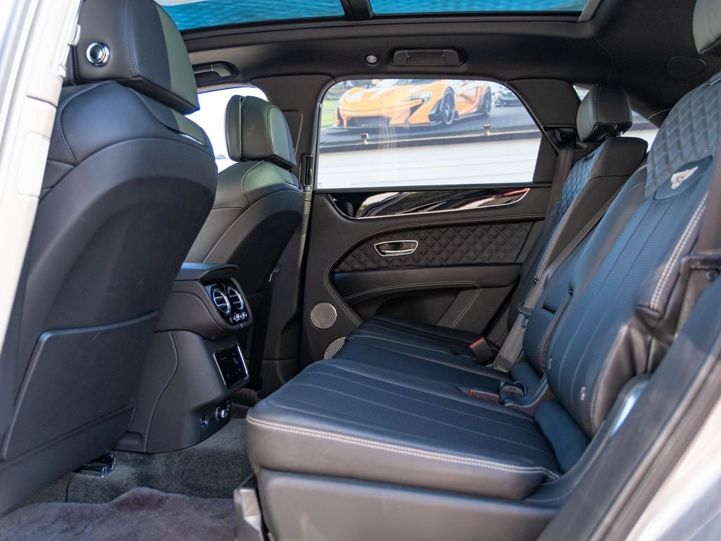 2021 Bentley Bentayga Speed - Photo 19