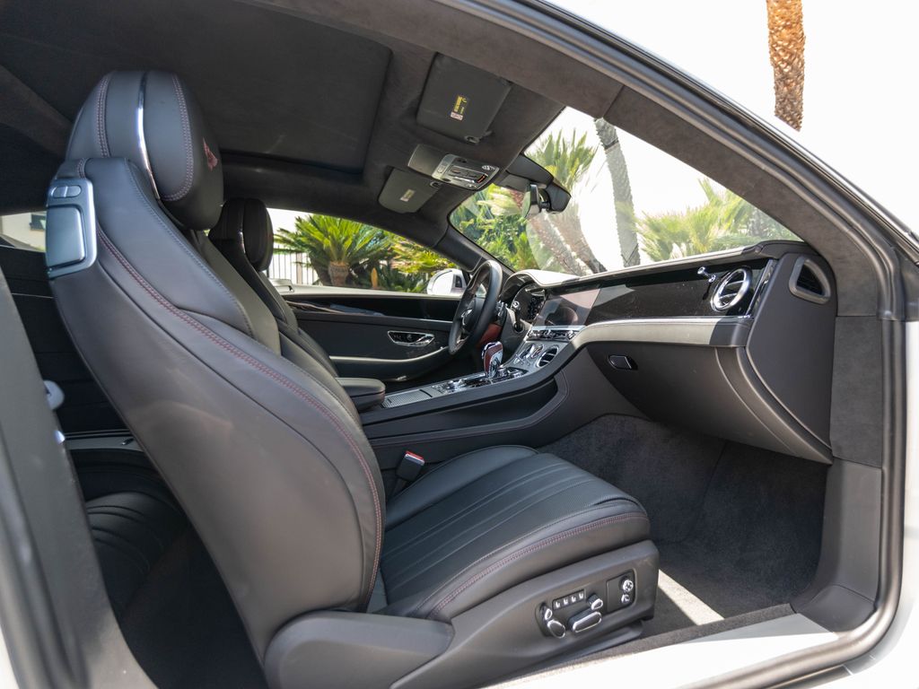 2023 Bentley Continental GT Mulliner - Photo 17