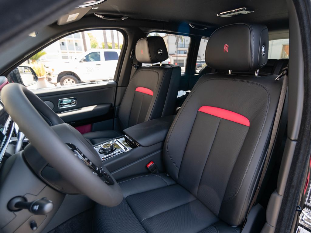 2026 Rolls-Royce Cullinan Base - Photo 26