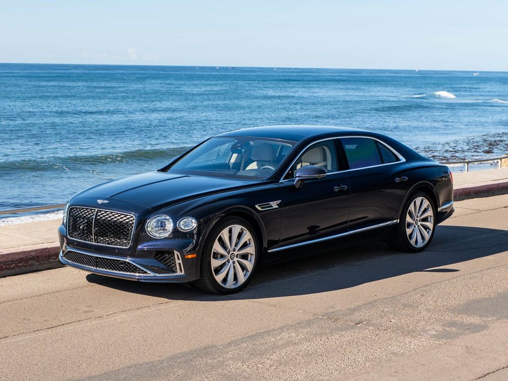 2026 Bentley Flying Spur's photo