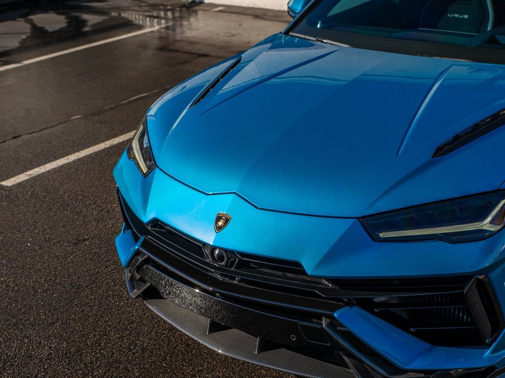 2023 Lamborghini Urus Performante - Photo 18