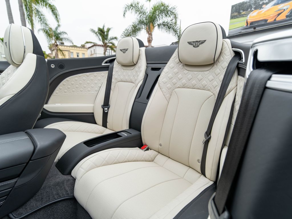 2024 Bentley Continental GTC Speed - Photo 16