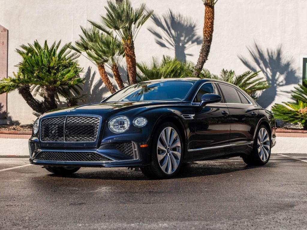 2026 Bentley Flying Spur - Photo 13