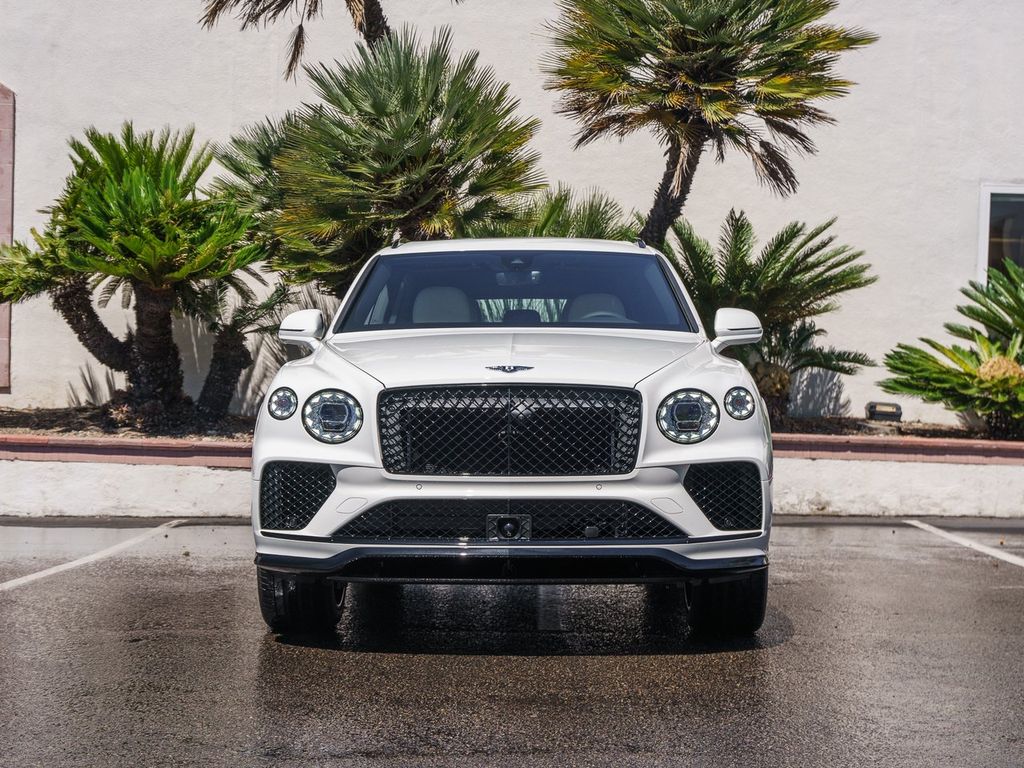 2025 Bentley Bentayga - Photo 35
