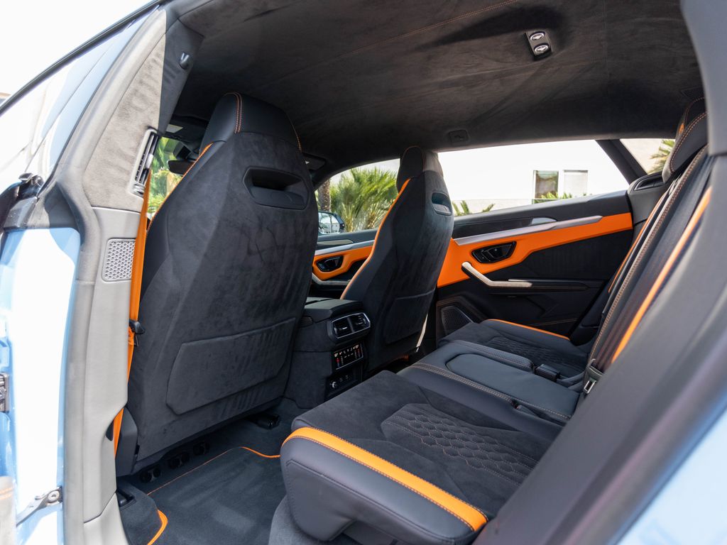 2024 Lamborghini Urus S - Photo 22