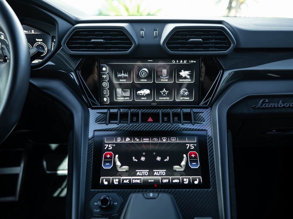 2023 Lamborghini Urus Performante - Photo 36