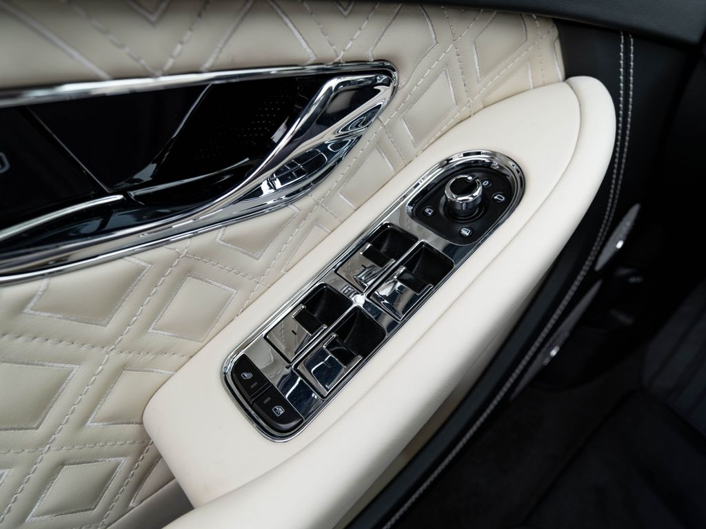 2024 Bentley Continental GTC Speed - Photo 10