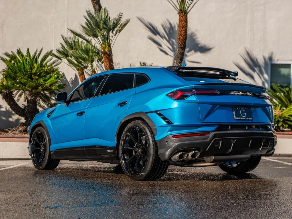 2023 Lamborghini Urus Performante - Photo 13