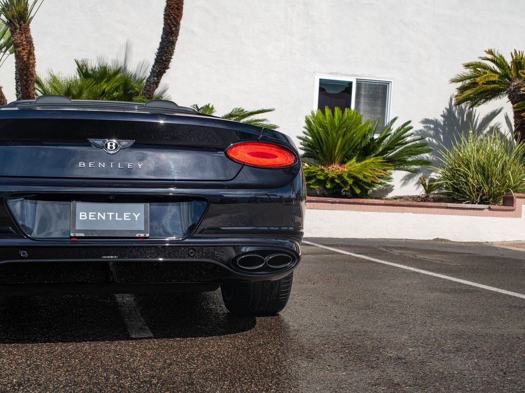 2024 Bentley Continental GTC S - Photo 38