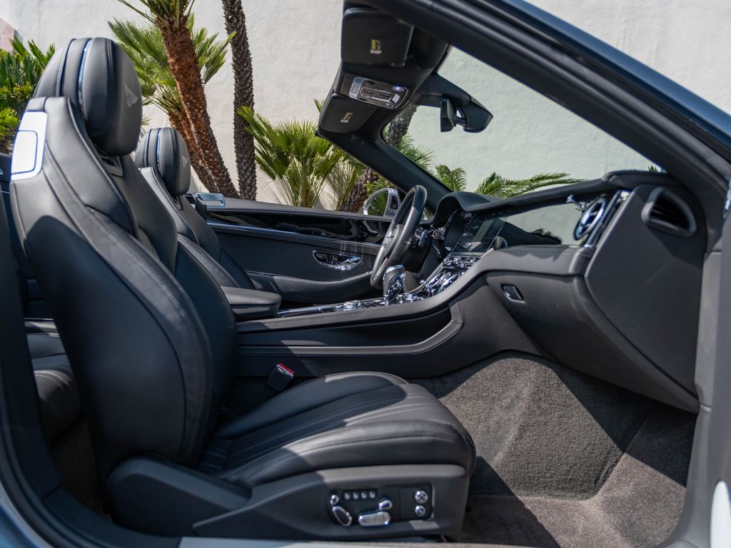2020 Bentley Continental GT Base - Photo 21