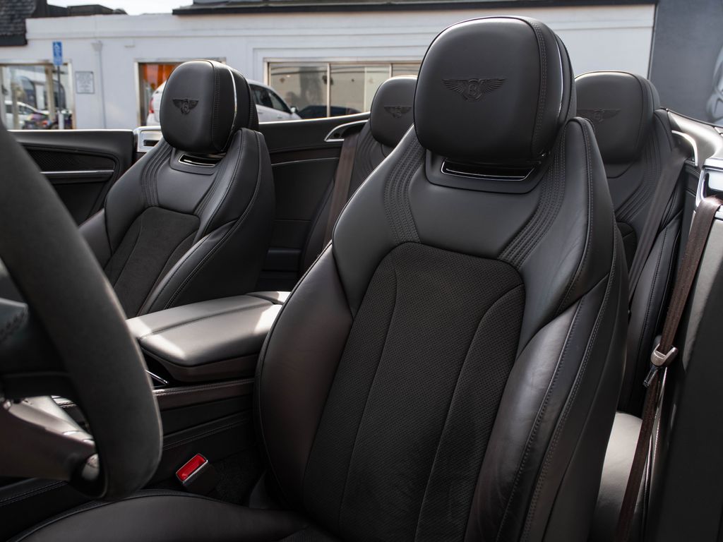 2024 Bentley Continental GTC S - Photo 15