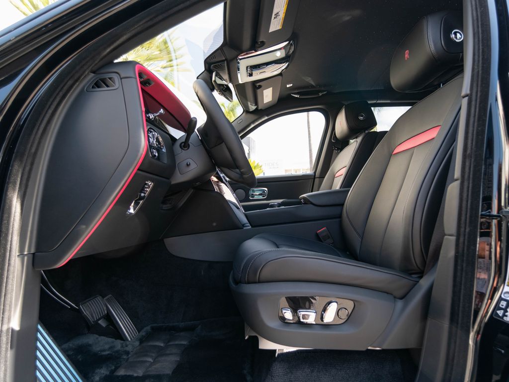 2026 Rolls-Royce Cullinan Base - Photo 25