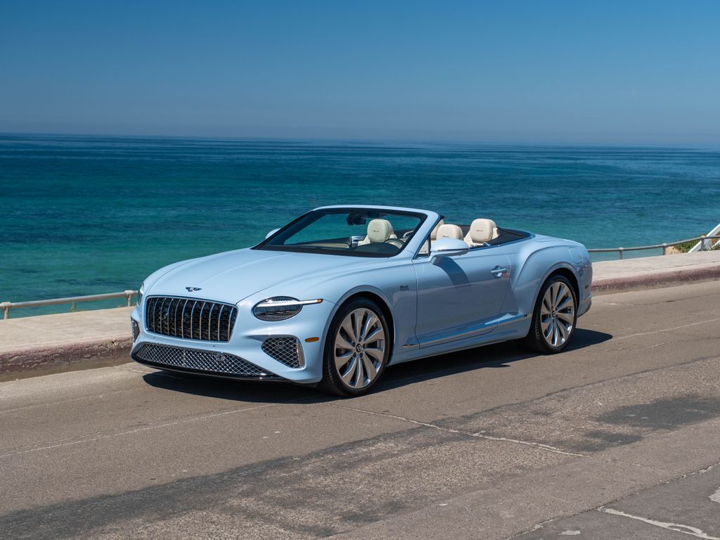 2026 Bentley Continental GT Azure's photo