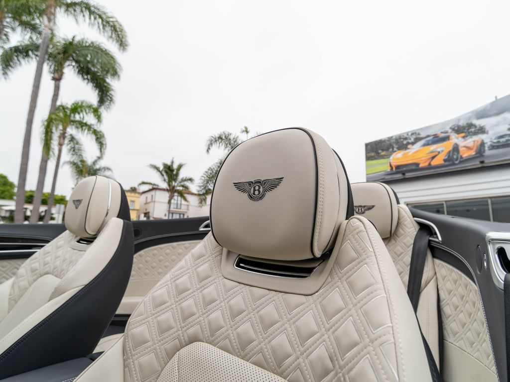 2024 Bentley Continental GTC Speed - Photo 15