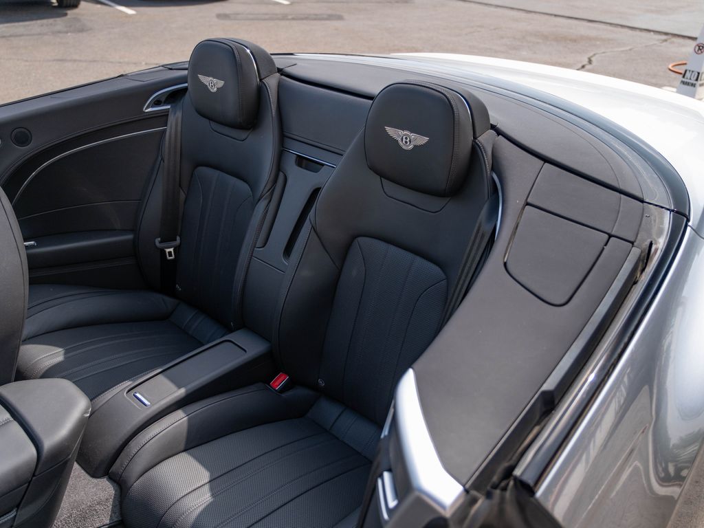 2020 Bentley Continental GT Base - Photo 18