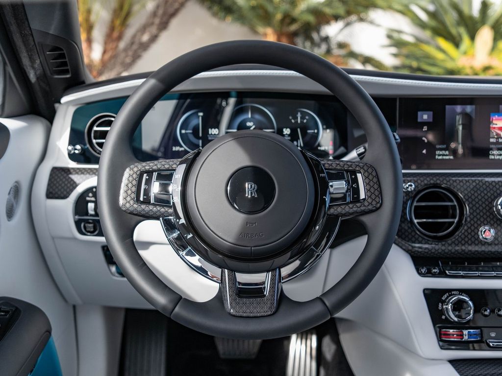2026 Rolls-Royce Ghost Black Badge - Photo 16