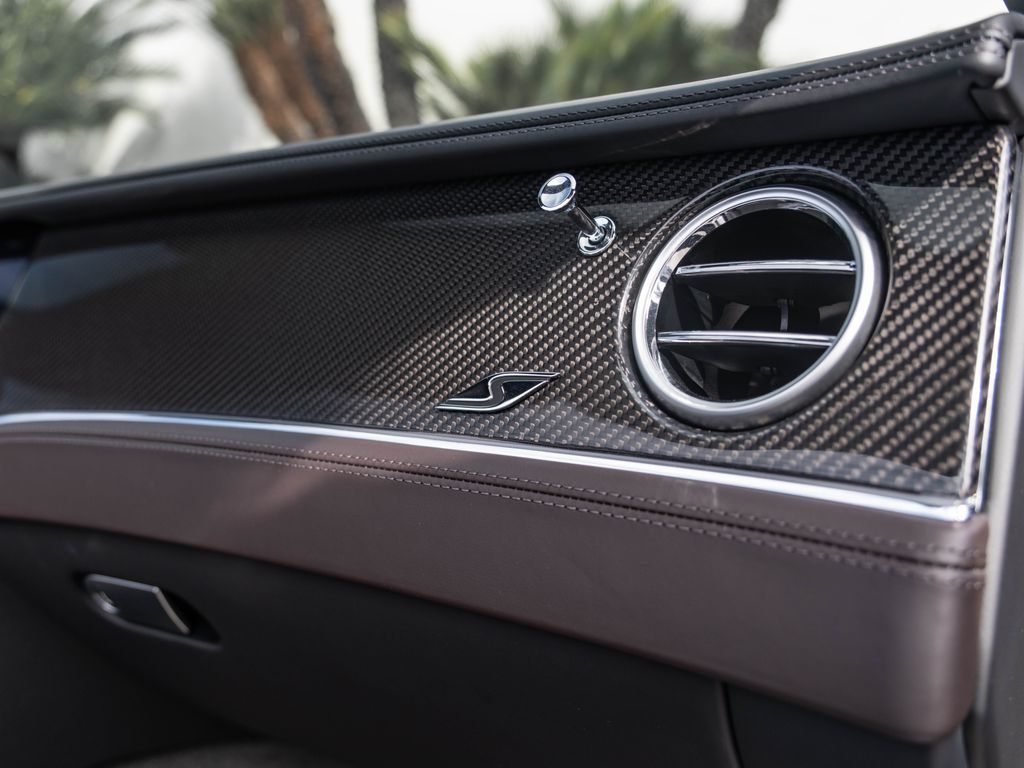 2024 Bentley Continental GTC S - Photo 24