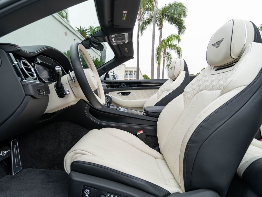 2024 Bentley Continental GTC Speed - Photo 11
