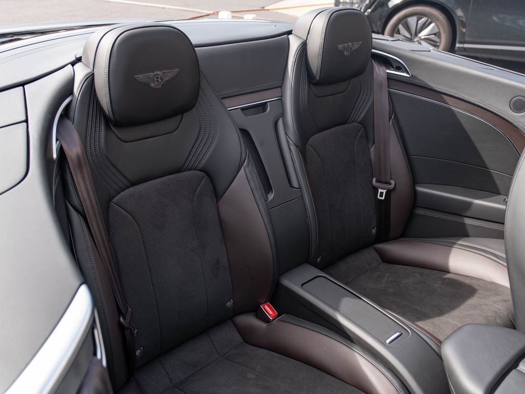 2024 Bentley Continental GTC S - Photo 21