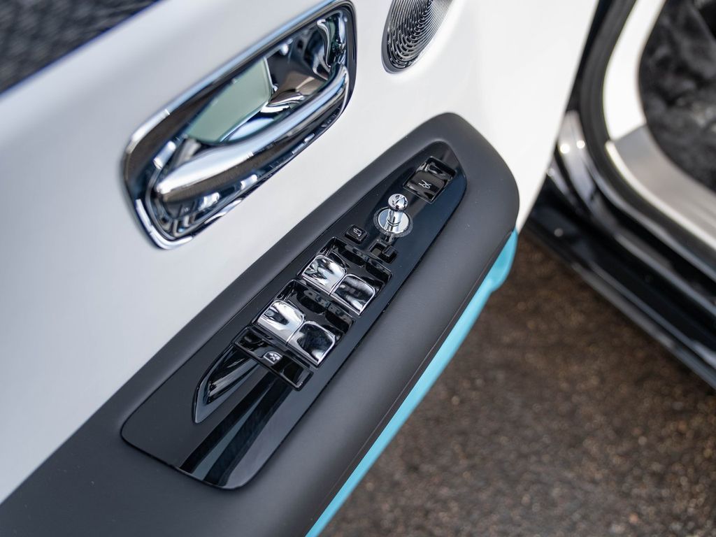 2026 Rolls-Royce Ghost Black Badge - Photo 32