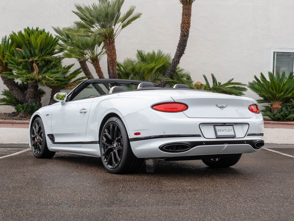 2024 Bentley Continental GTC Speed - Photo 3