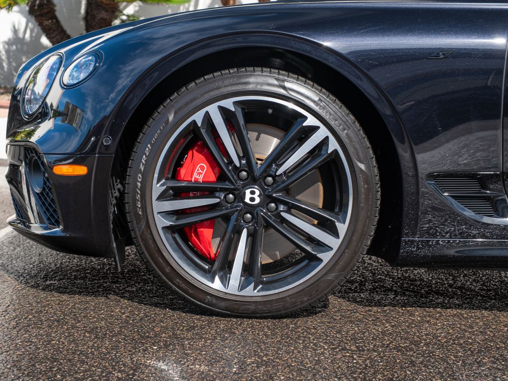 2024 Bentley Continental GTC S - Photo 6