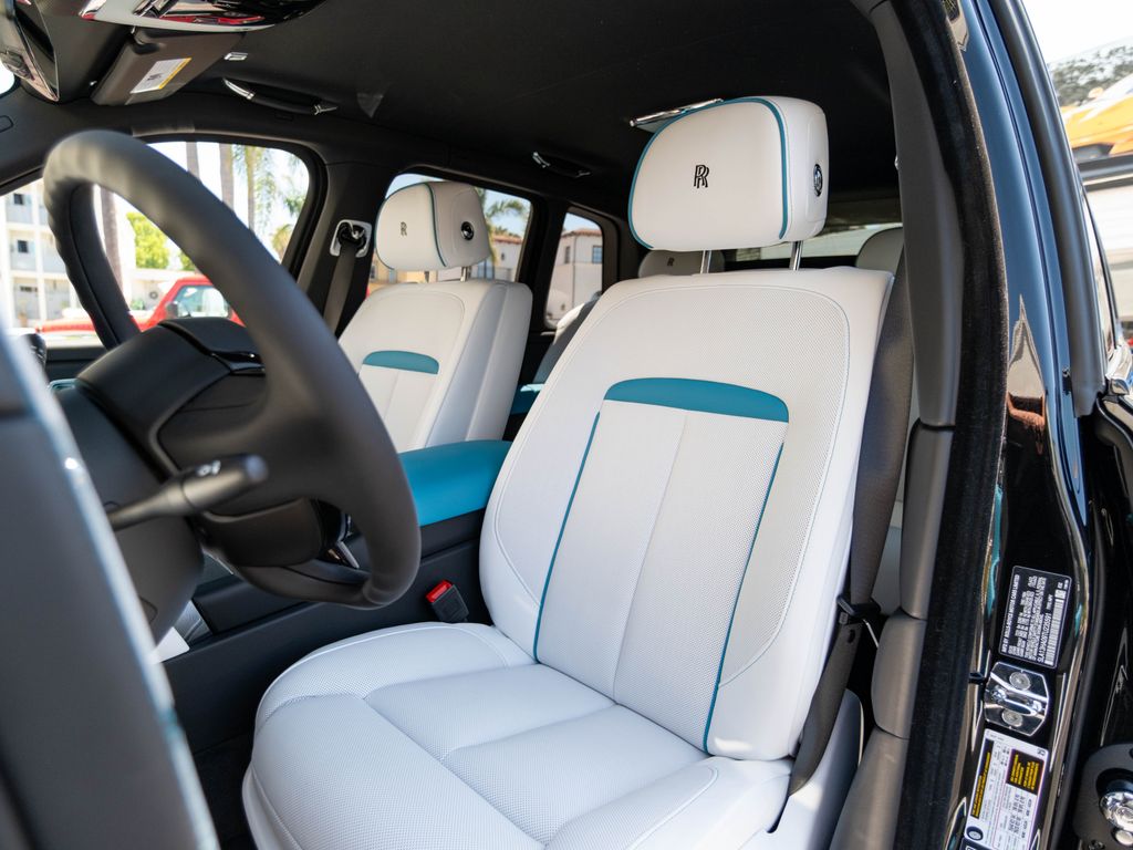 2026 Rolls-Royce Cullinan Base - Photo 24