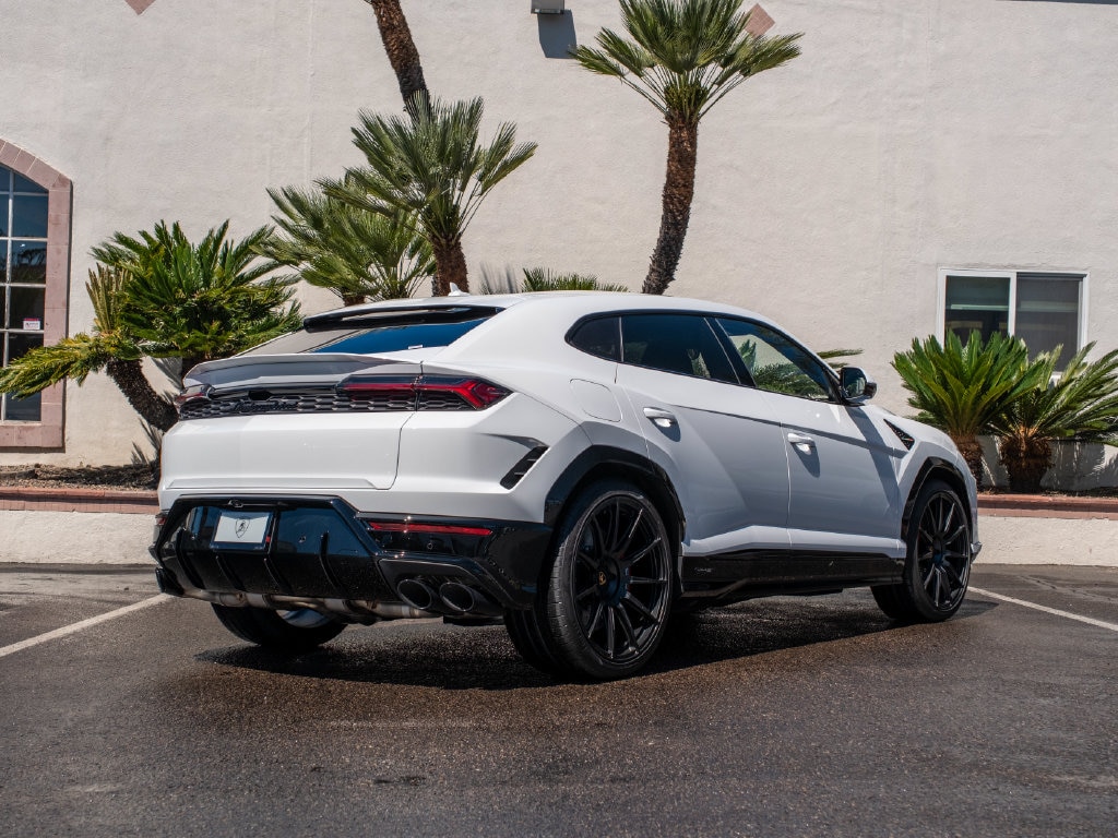 New 2026 Lamborghini Urus SE SUV