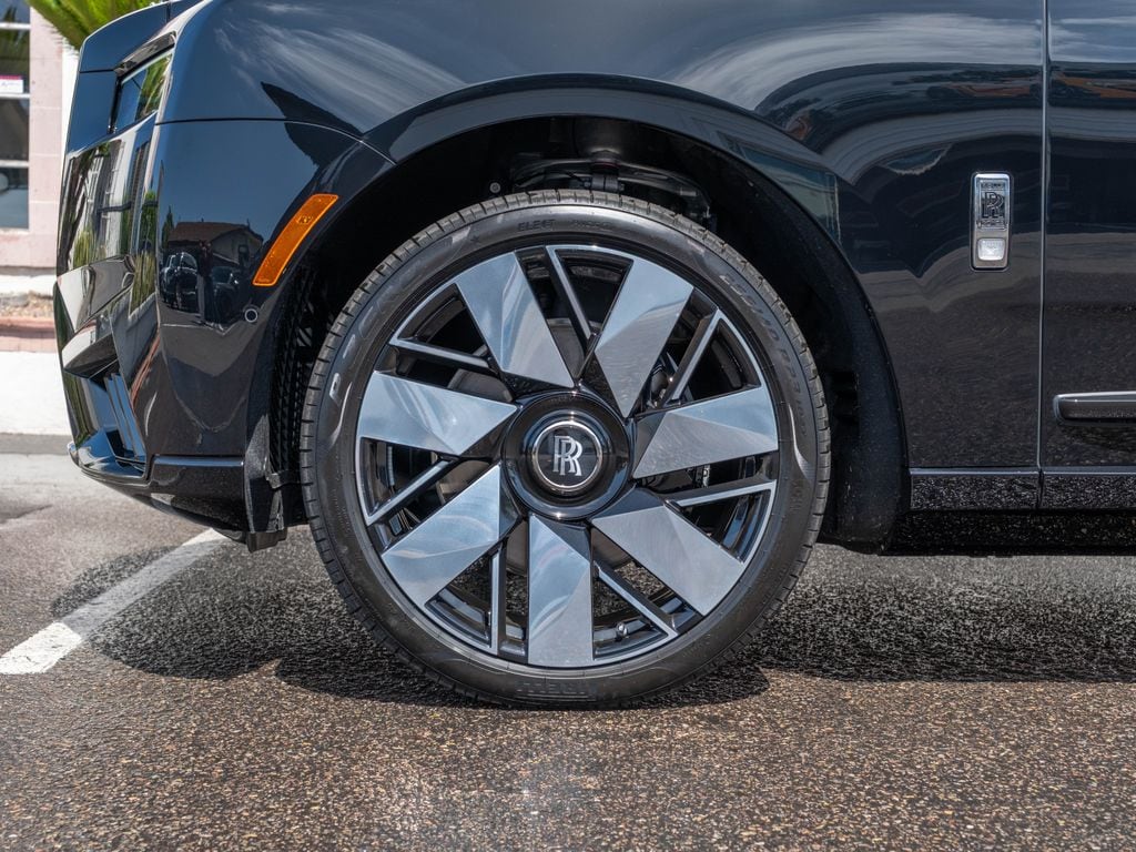 2026 Rolls-Royce Cullinan Base - Photo 12